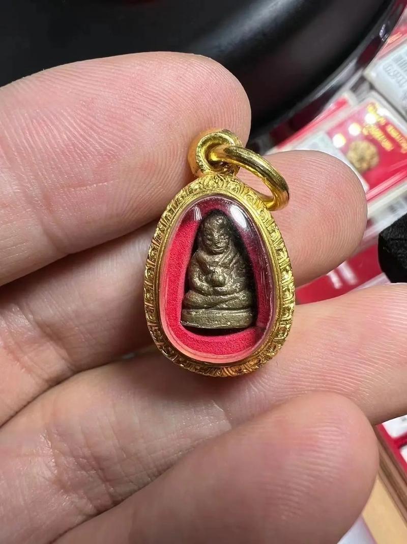 泰国佛牌正牌多少钱（泰国佛牌值钱吗）