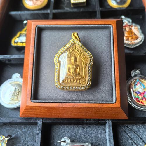 【可靠的泰国佛牌淘宝店,泰国佛牌网店】